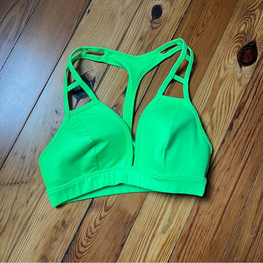 ALO Yoga Green Takara Shine Racerback Sports Bra